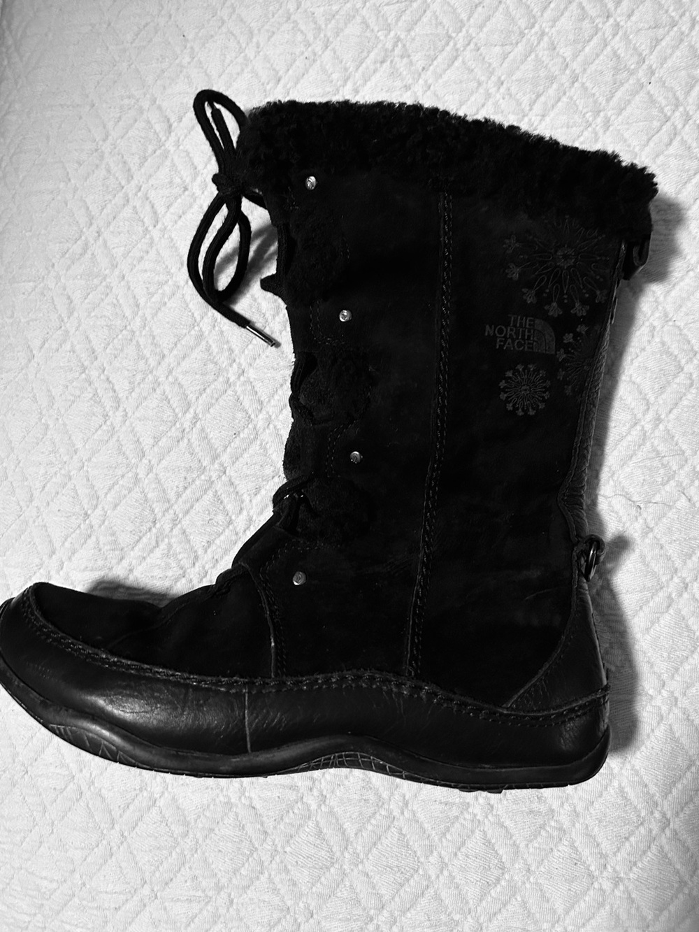 The North Face Women's Black Insulated Winter Boot Women’s size 7 preowned